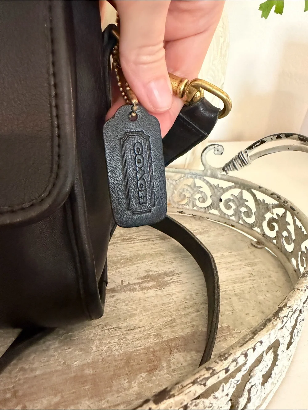 Vintage COACH Court Bag 9870 Black Crossbody Top Handle w/One-Sided Hangtag